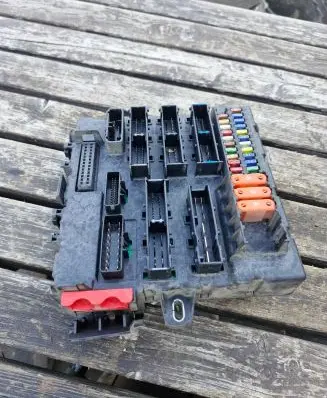 Opel Signum Fuse box set 13112909 00099876 519044028