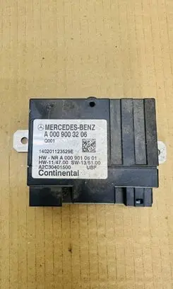 Mercedes-Benz C W205 Fuel injection pump control unit/module A0009003206