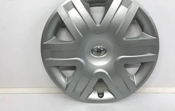 Toyota Verso R16 wheel hub/cap/trim PZ443E866000