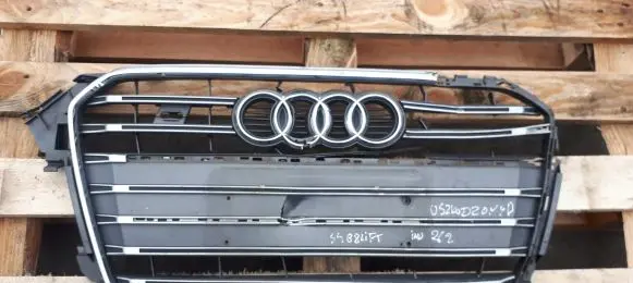 Audi A4 S4 B8 8K Front bumper upper radiator grill 8K0853651P