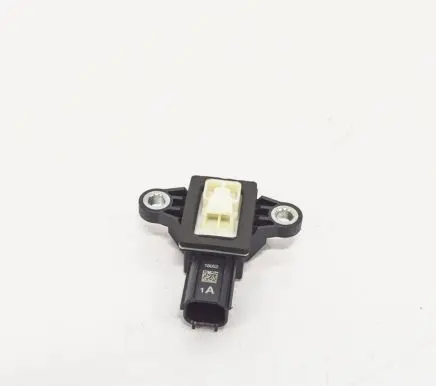 Hyundai Tucson TL Airbag deployment crash/impact sensor 95920B1050