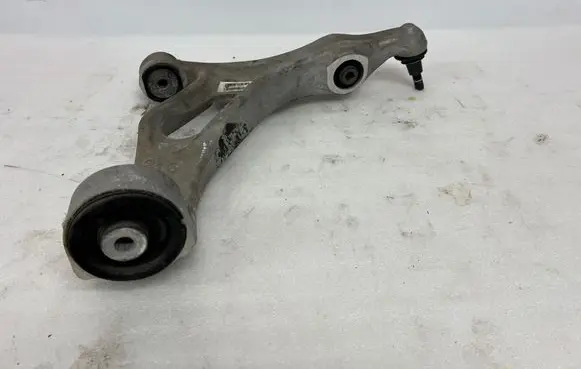 Porsche Cayenne (92A) Front lower control arm/wishbone 7P5407152A 7P5407152