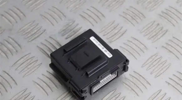 Infiniti Q60 Other control units/modules 476A05CB0E