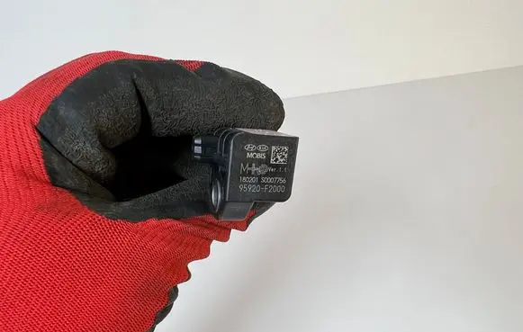 Hyundai Ioniq Airbag deployment crash/impact sensor 95920F2000