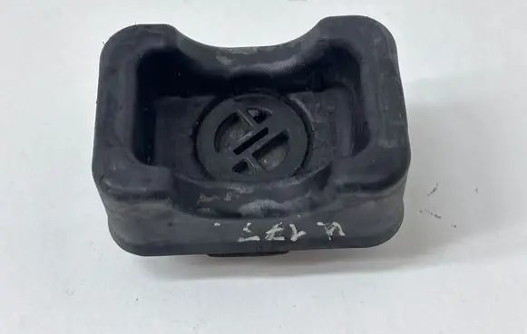 Mercedes-Benz A W177 Jacking socket point A0005833403