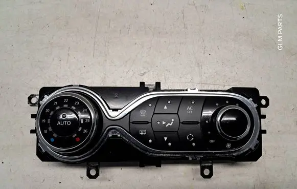 Renault Captur Climate control unit 275108796R