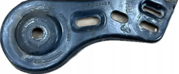 Buick Enclave II Holder (bracket) 84221495