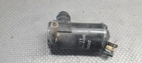 Mitsubishi Lancer X Windscreen/windshield washer pump 060210-1480