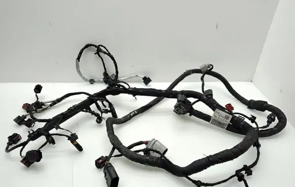Volkswagen Caddy Engine installation wiring loom 04L972619AC TAB009834L AEM026027028