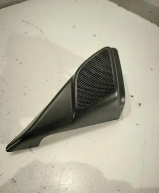 Volvo V50 Subwoofer grill/trim 8679628