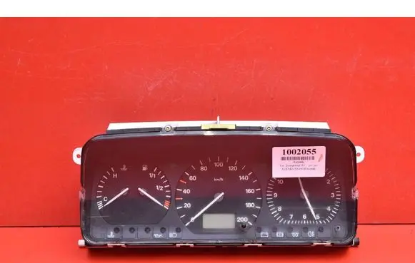 Speedometer (instrument cluster)