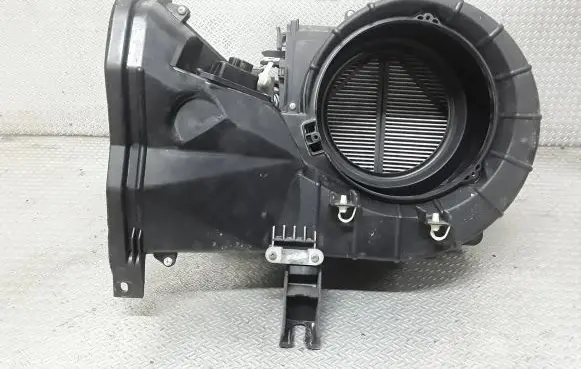Honda CR-V Interior heater climate box assembly housing MF443200