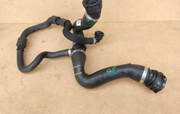 BMW 4 F32 F33 Engine coolant pipe/hose 17128616552 8616552