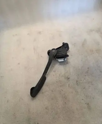 Volvo XC70 Accelerator throttle pedal 6PV00853700 30636003