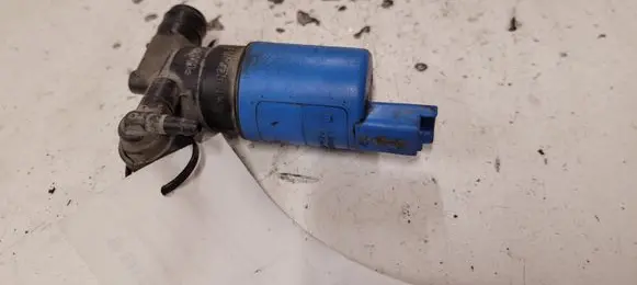 Citroen C5 Windscreen/windshield washer pump 21344900