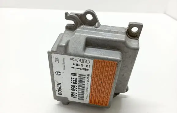 Audi A6 S6 C5 4B Airbag control unit/module 4B0959655M 0285001432