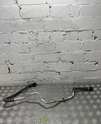 Engine coolant pipe/hose