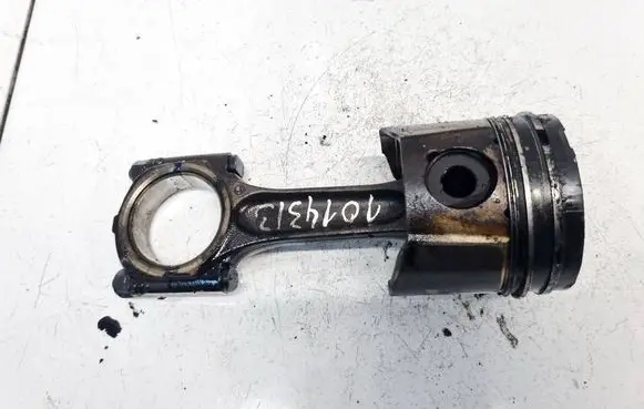 Piston with connecting rod