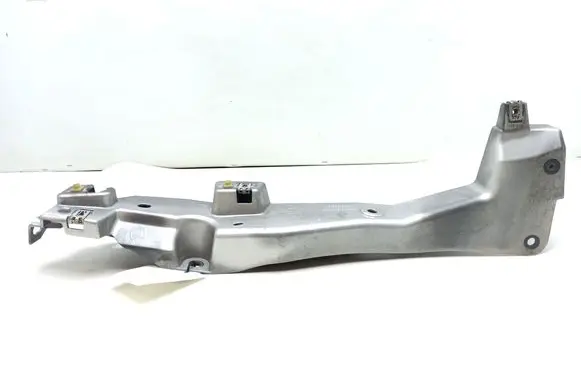 Fender mounting bracket