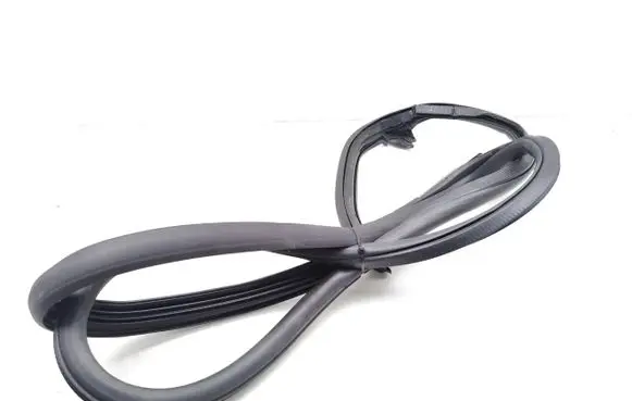 Audi A5 Front door rubber seal 8W8831707A