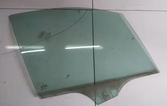 Mercedes-Benz A W168 Front door window glass four-door AS2