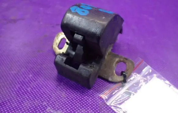 Opel Movano A Rear door lock