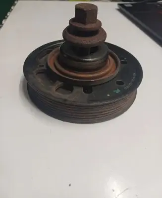 Ford Focus Crankshaft pulley CM5G6316GC