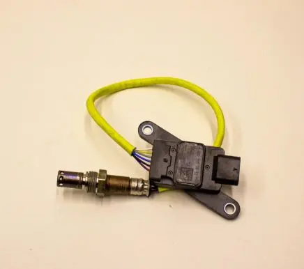 Mercedes-Benz Sprinter W907 W910 Lambda probe sensor A0009059813