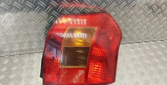 Toyota Corolla E120 E130 Rear/tail lights