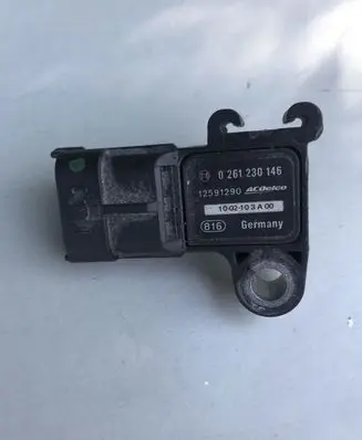 Opel Astra J Air pressure sensor 0261230146 12591290