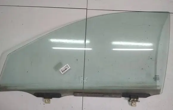 Toyota Corolla E120 E130 Front door window glass four-door AS2