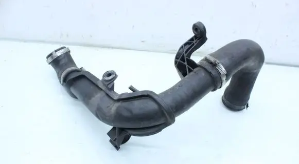 Volkswagen Golf Plus Intercooler hose/pipe 1K0145770AE