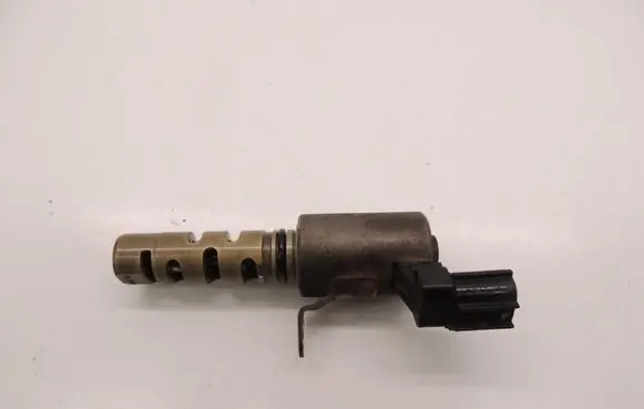 Toyota Yaris Camshaft vanos timing valve 2297000180 D188