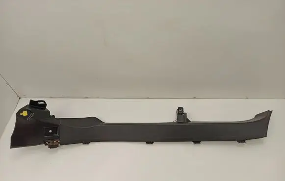 (C) pillar trim