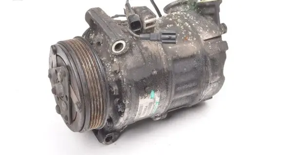 Volvo XC70 Air conditioning (A/C) compressor (pump) 30630921
