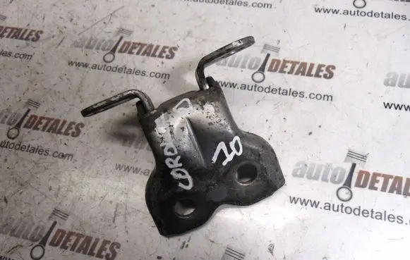 Toyota Corolla E120 E130 Front door lower hinge 