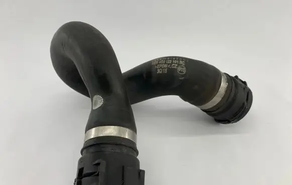 Audi A6 S6 C7 4G Engine coolant pipe/hose 4G0122101BC
