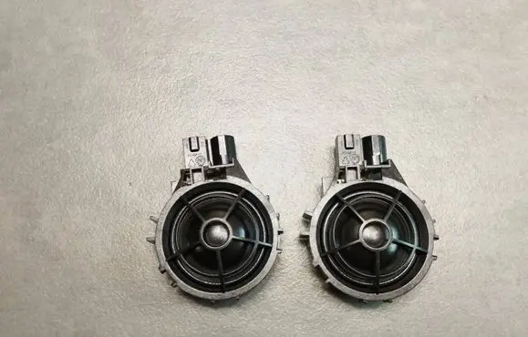 Audi A3 S3 8V Subwoofer speaker 8V0035398A