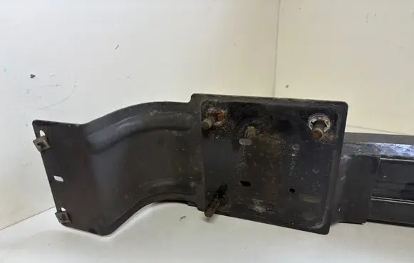 Dodge RAM 1500 DS Front bumper cross member 31633 31633G68104934AE G68104934AE
