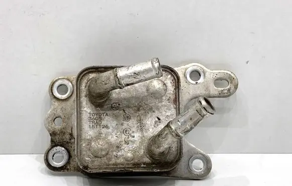 Lexus IS III XE30 Engine oil radiator 