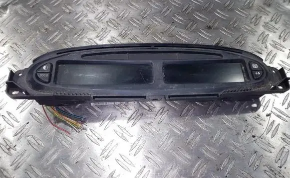 Citroen Xsara Picasso Speedometer (instrument cluster) 965166880
