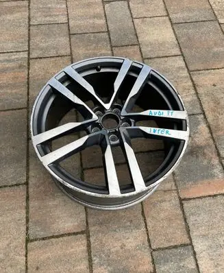 Audi TT TTS RS Mk3 8S R19 alloy rim 