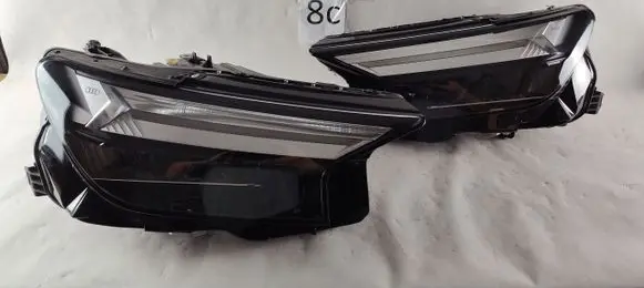 Audi Q4 Sportback e-tron Headlights/headlamps set 