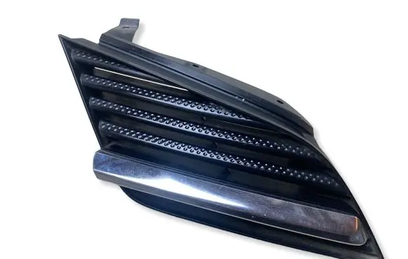 Nissan Primera Front grill 62320AU300