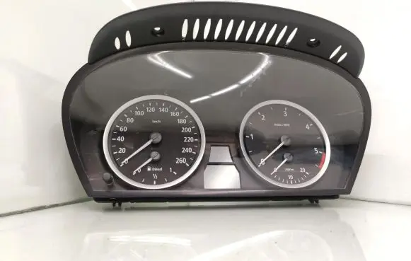 BMW 5 E60 E61 Speedometer (instrument cluster) 6958600 62116958600