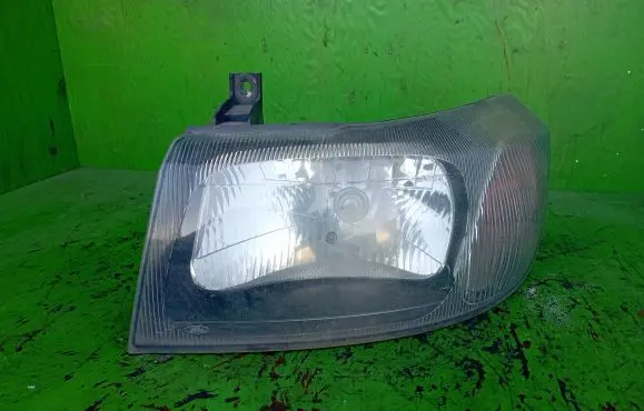 Ford Transit Headlight/headlamp