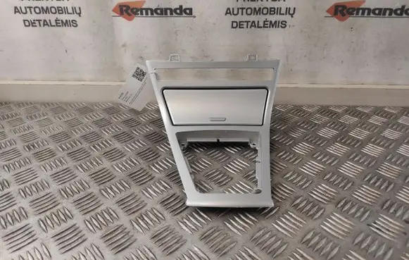 BMW X3 E83 Car ashtray 3411706 22167210