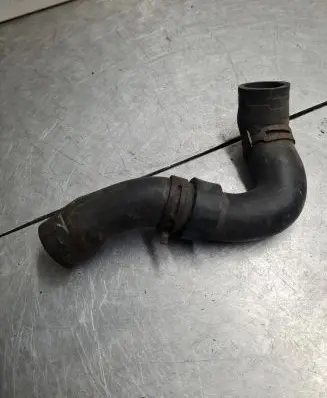 Volkswagen Transporter - Caravelle T5 Engine coolant pipe/hose 7H0122101E
