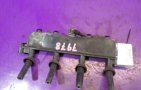 Peugeot 206 High voltage ignition coil 9635864980