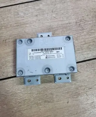 Mercedes-Benz C W204 GPS navigation control unit/module A1729009302